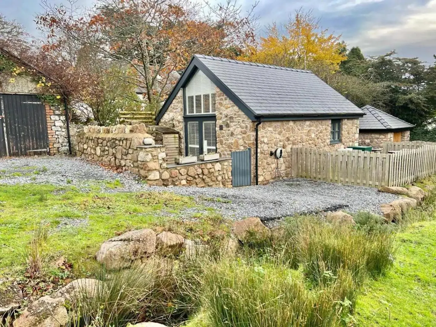Holiday home Pass The Keys The Old Smithy Tiny Home Gower Reynoldston